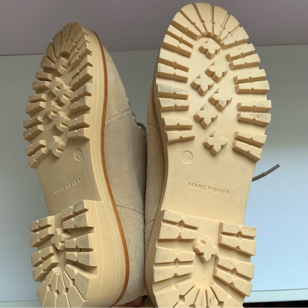 MARC FISHER Mallie Lace Up Hiker‎ Boots Beige Sz 8.5M - Picture 9 of 10